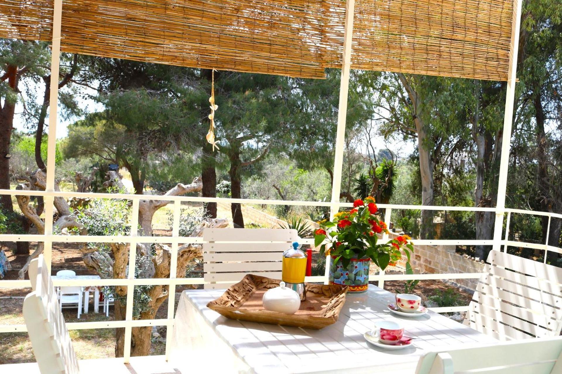 Villa Maria In Puglia Con Pineta Vicino Al Mare Torre Suda Esterno foto